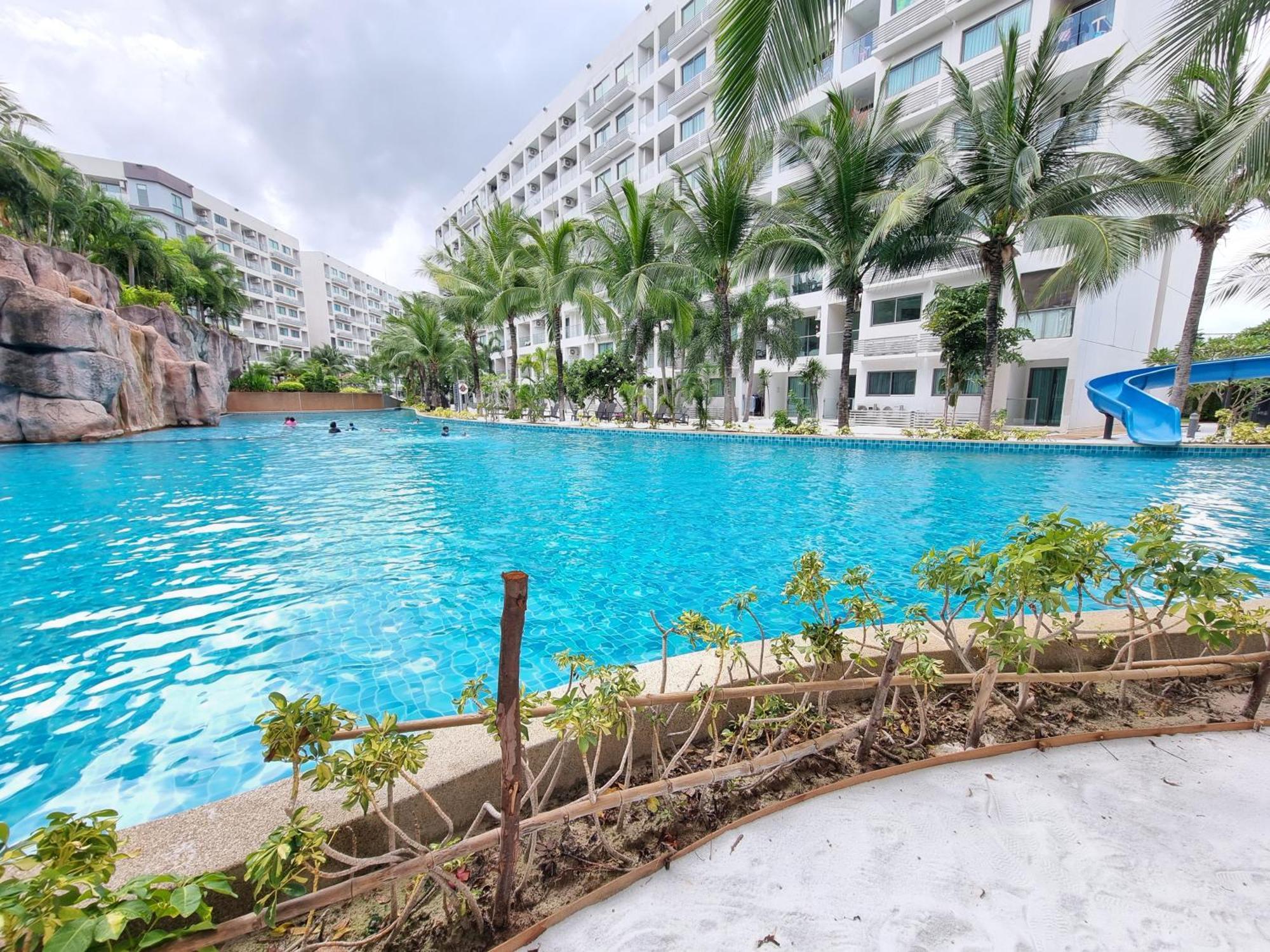 Laguna Beach Condo Resort 3 Maldives Pattaya: Pool View Retreat Jomtien Beach Exterior photo